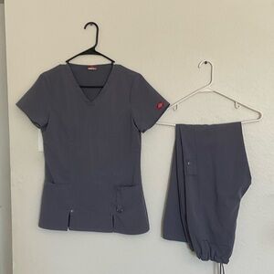 Dickies Gray Women's Scrub Set